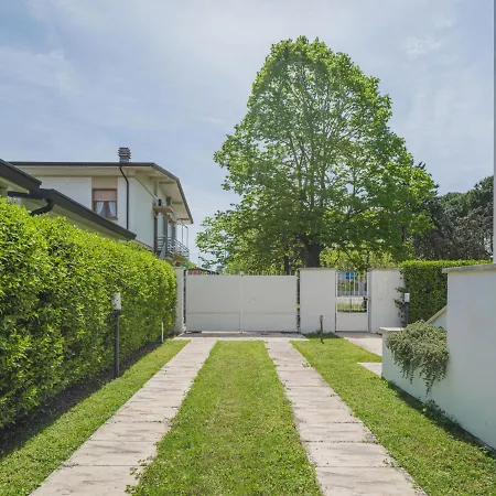 Holiday home Clara By Interhome
