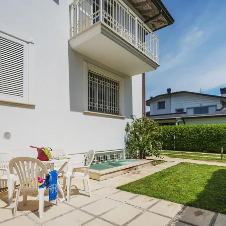 Clara By Interhome Ferienhaus *